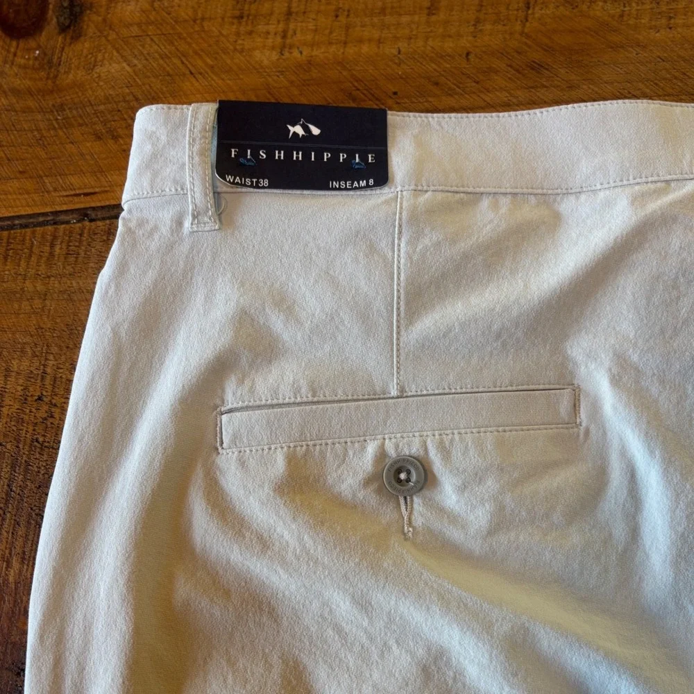 NWT Fish Hippie‎ Co Mens Khaki Performance Drift Short Fishing Golf Size 38